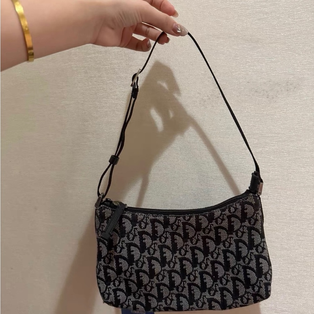 Christian Dior vintage monogram shoulder bag pochette black